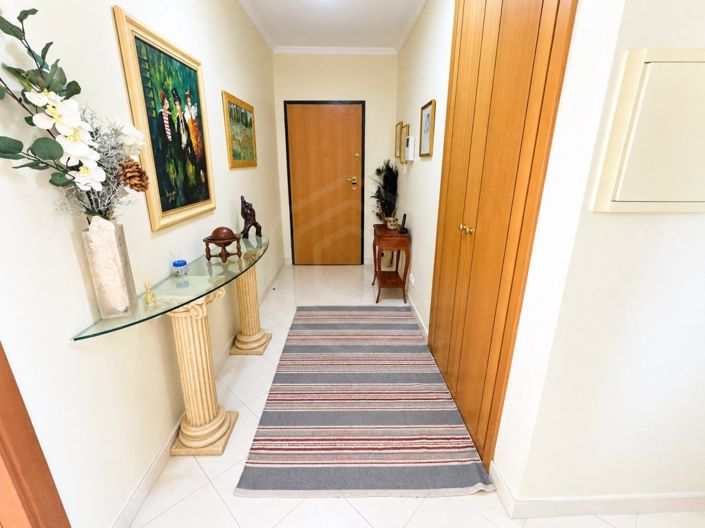 Image No.4-3 Bed Apartment for sale