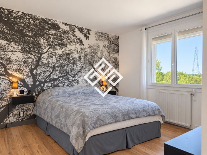 Image No.14-4 Bed House for sale