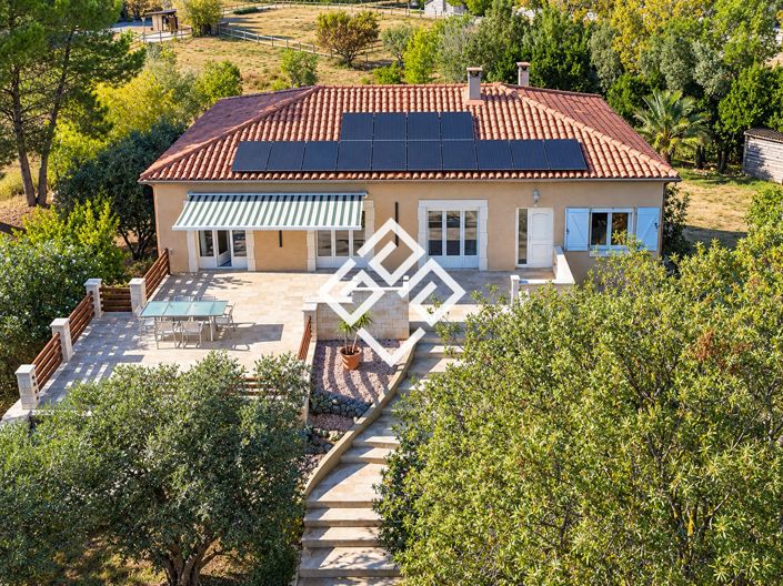 Image No.3-4 Bed House for sale