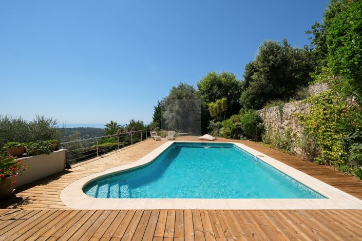 Image No.18-4 Bed House for sale