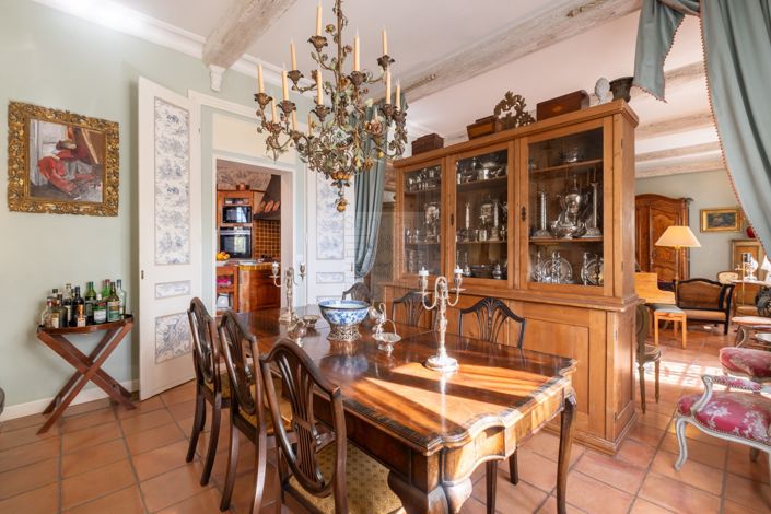 Image No.15-5 Bed House for sale
