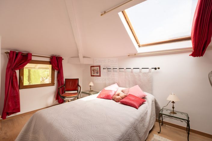 Image No.29-5 Bed House for sale