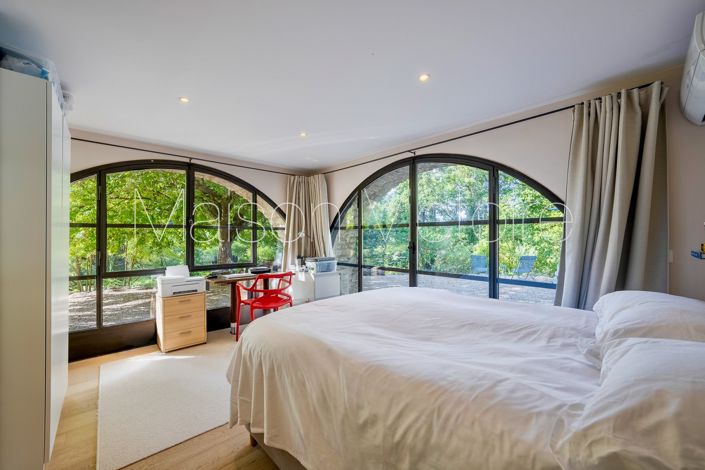 Image No.23-5 Bed House for sale
