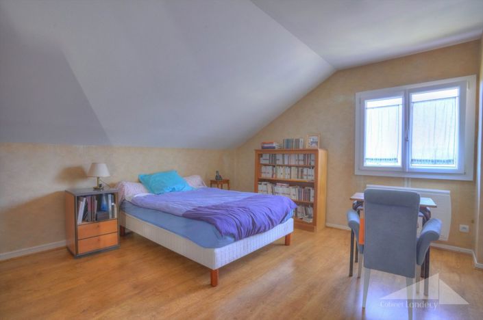 Image No.14-4 Bed House for sale