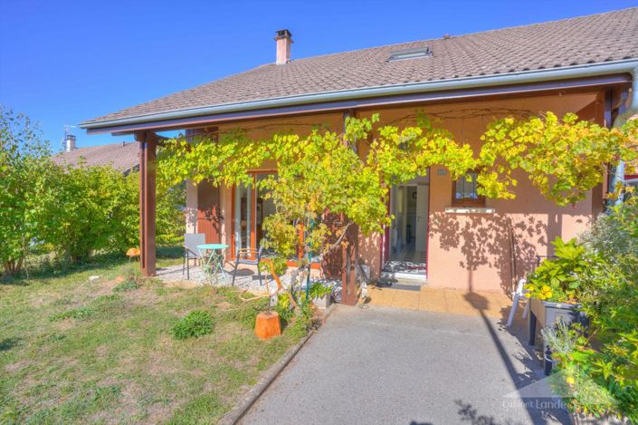 Image No.3-4 Bed House for sale