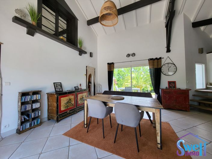 Image No.10-5 Bed House for sale