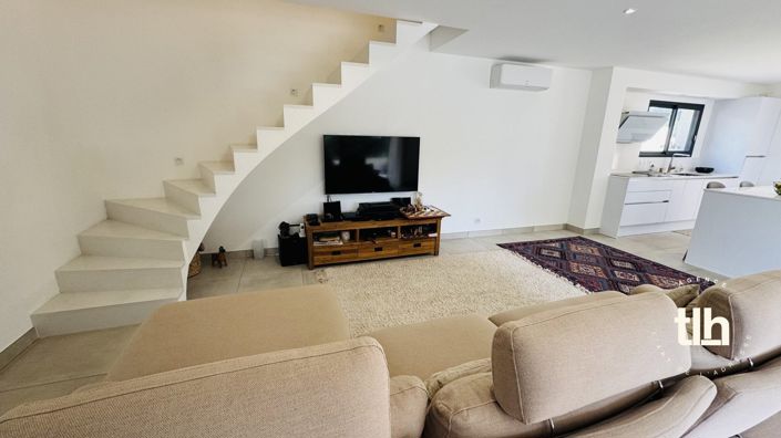 Image No.11-4 Bed House for sale