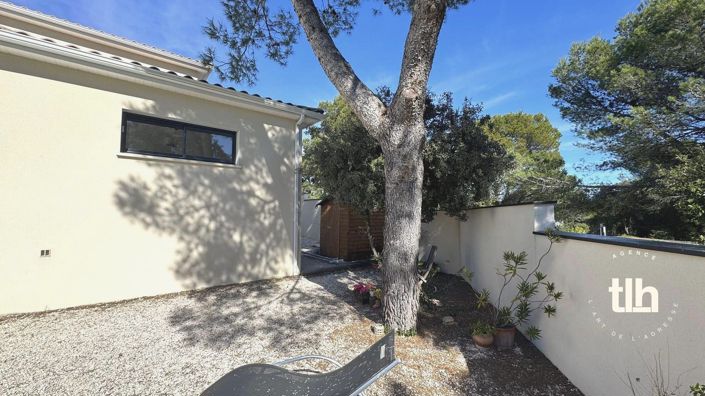 Image No.20-4 Bed House for sale