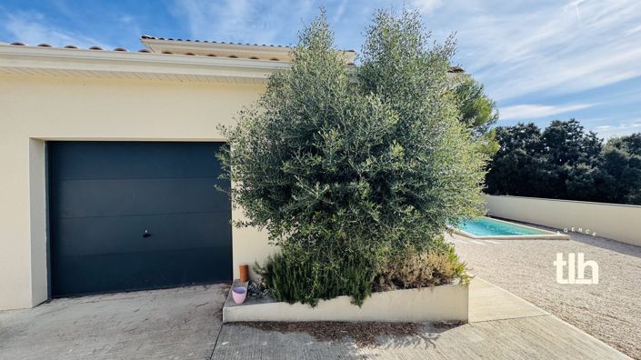 Image No.4-4 Bed House for sale