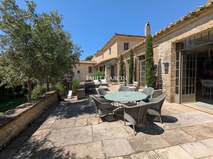 Image No.2-Maison de 5 chambres à vendre à Uzès