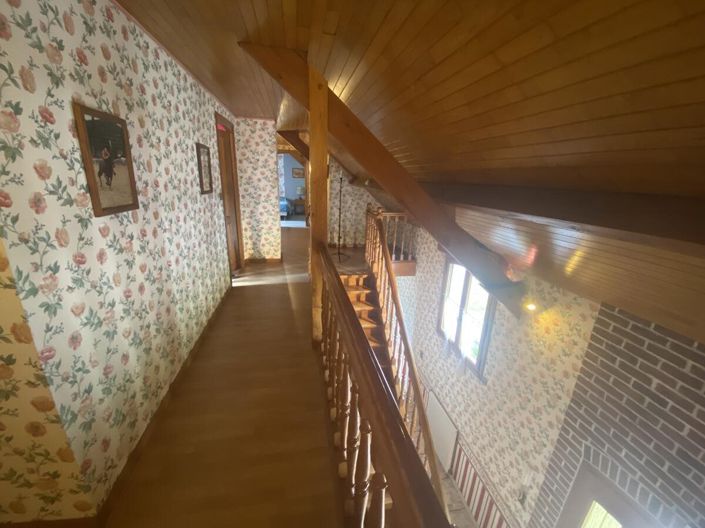 Image No.10-6 Bed House for sale