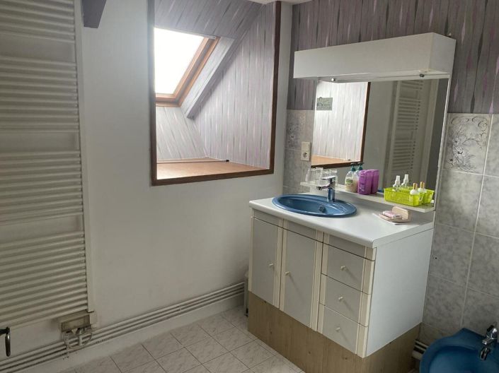 Image No.12-6 Bed House for sale
