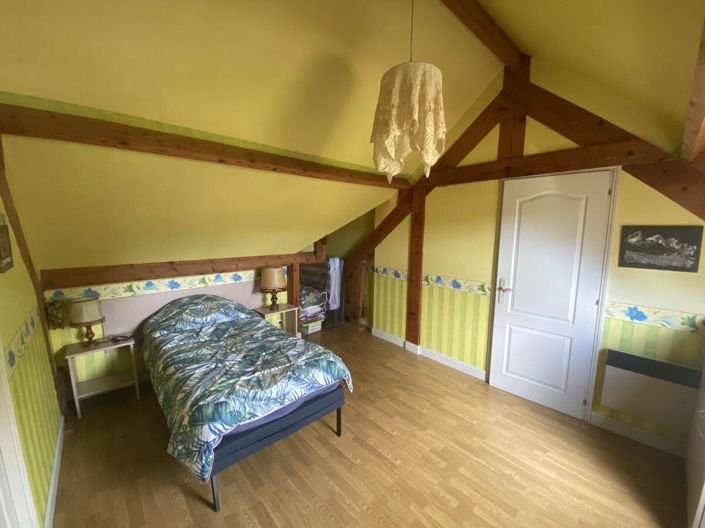Image No.14-6 Bed House for sale