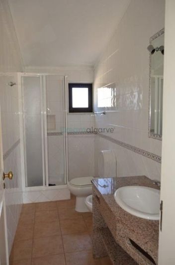 Image No.26-9 Bed House for sale