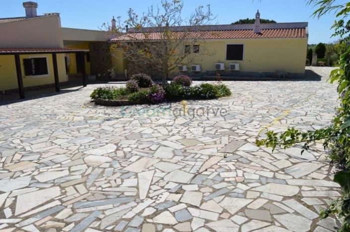 Image No.27-9 Bed House for sale