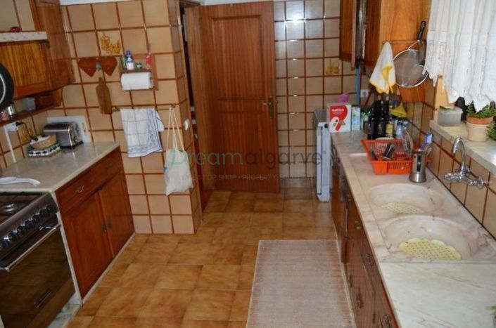 Image No.9-9 Bed House for sale