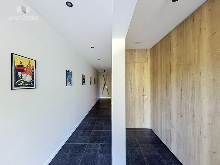 Image No.12-4 Bed House for sale