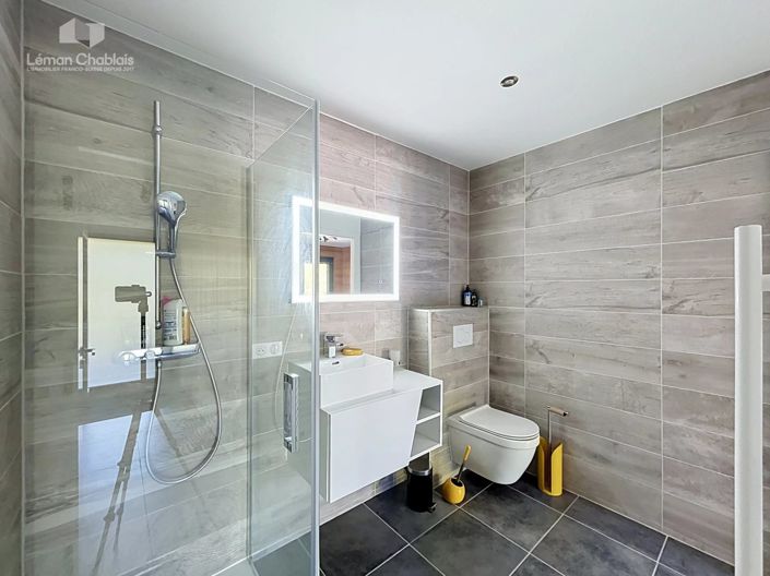 Image No.14-4 Bed House for sale