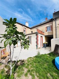 1 - Montluçon, House