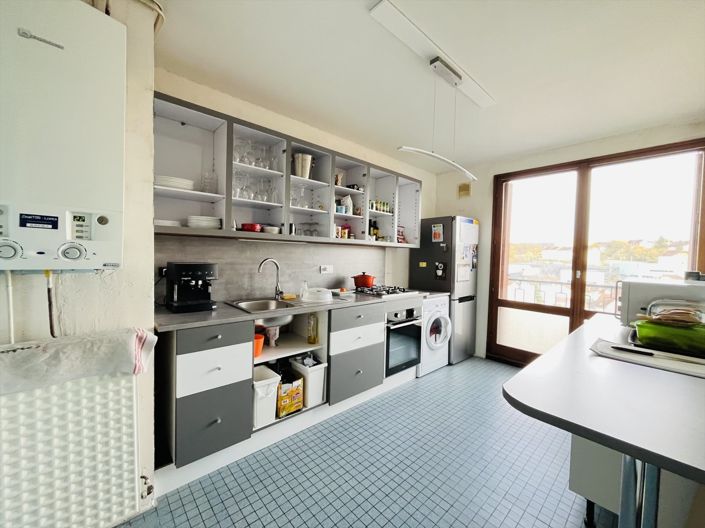 Image No.3-Appartement de 2 chambres à vendre à Montluçon