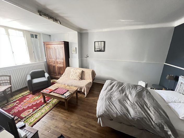 Image No.13-3 Bed House for sale