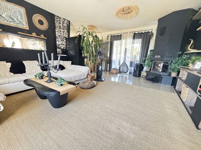 Image No.5-4 Bed House for sale