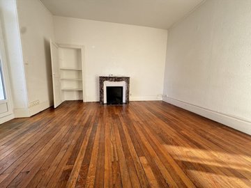 1 - Montluçon, Apartment