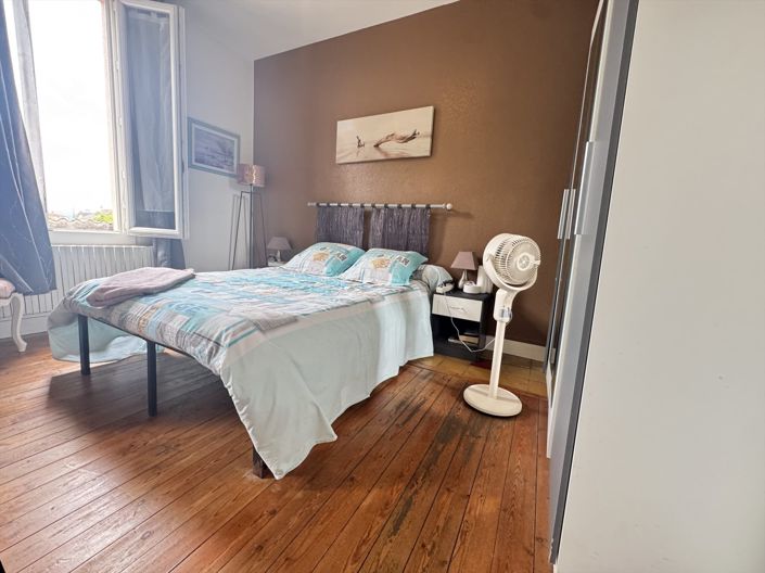 Image No.2-1 Bed House for sale