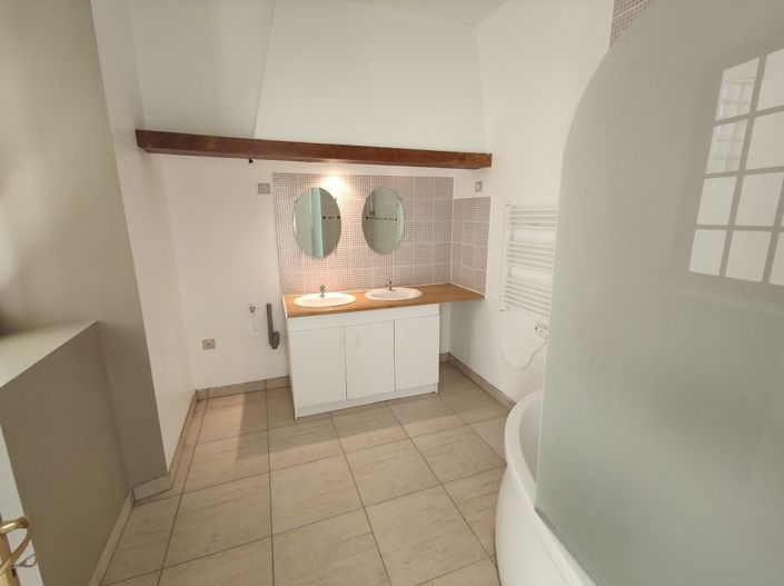 Image No.3-Appartement de 3 chambres à vendre à Montluçon