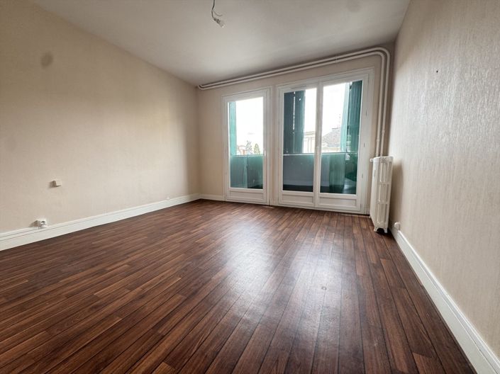 Image No.5-Appartement de 3 chambres à vendre à Montluçon
