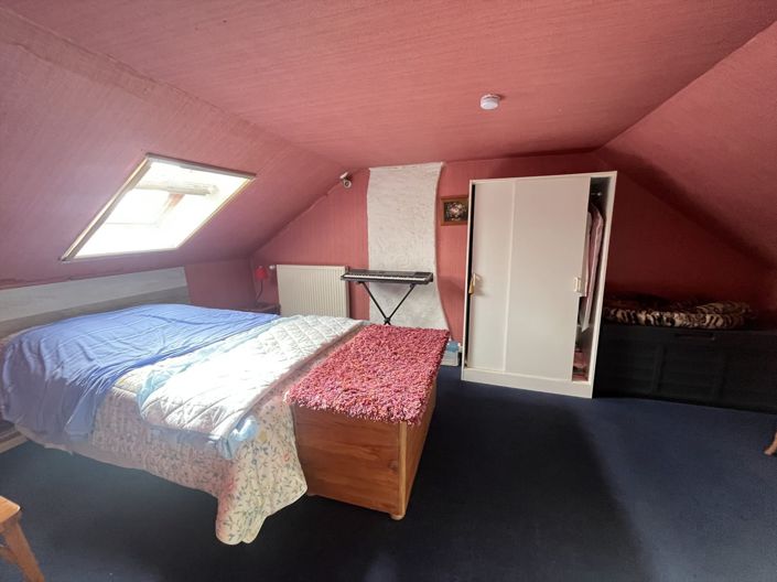 Image No.6-3 Bed House for sale