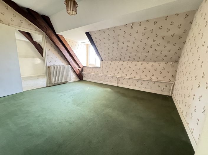 Image No.13-6 Bed House for sale