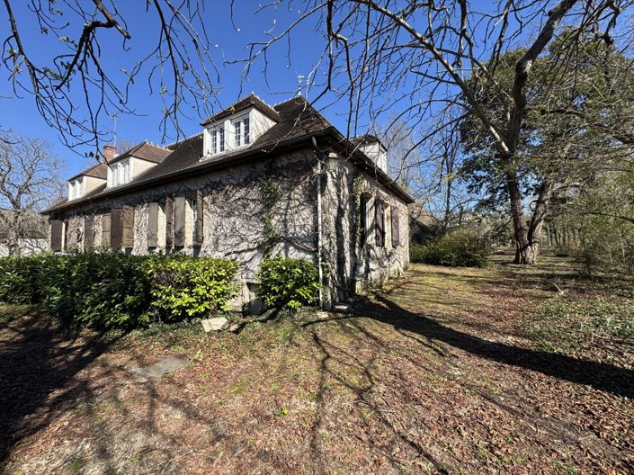 Image No.19-6 Bed House for sale