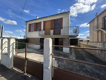 1 - Montluçon, Maison
