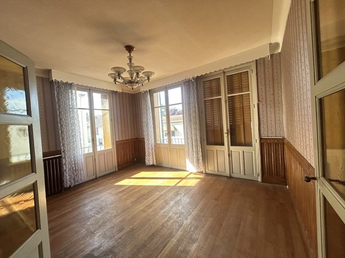 Image No.5-3 Bed House for sale