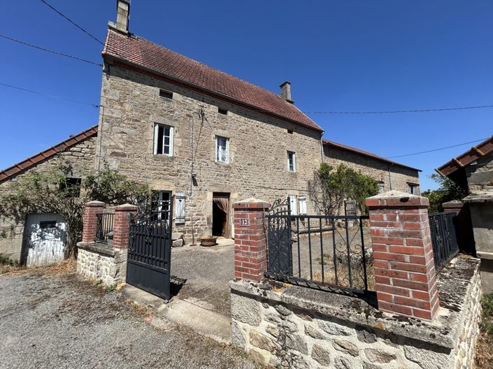 Creusois Farm Complex with 7,800 m² of Land