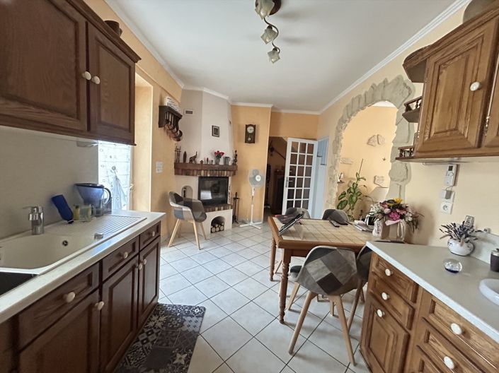 Image No.2-2 Bed House for sale