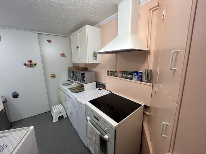 Image No.3-2 Bed House for sale