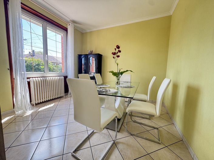 Image No.4-3 Bed House for sale