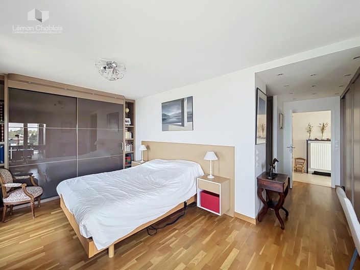 Image No.6-3 Bed Apartment for sale
