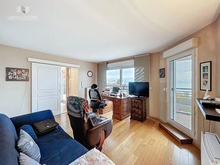 Image No.12-3 Bed Apartment for sale