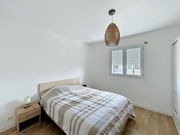 Image No.11-4 Bed House for sale