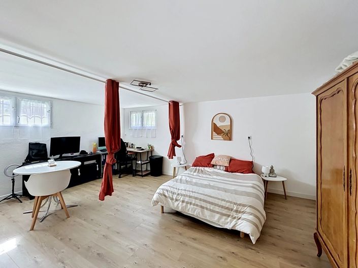 Image No.13-4 Bed House for sale