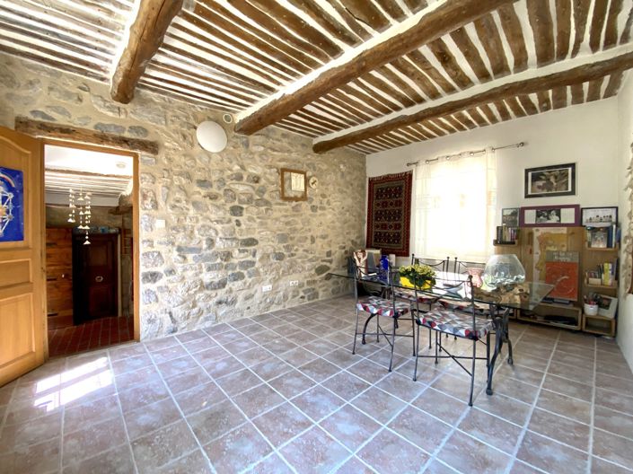 Image No.11-3 Bed House for sale