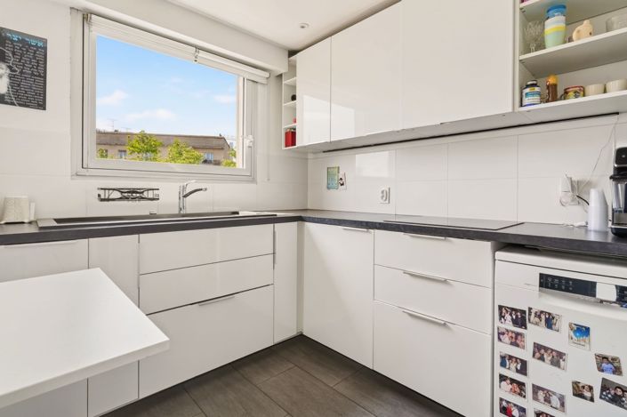 Image No.8-3 Bed Apartment for sale