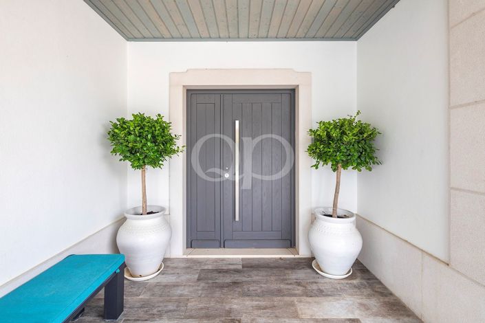 Image No.30-4 Bed House for sale