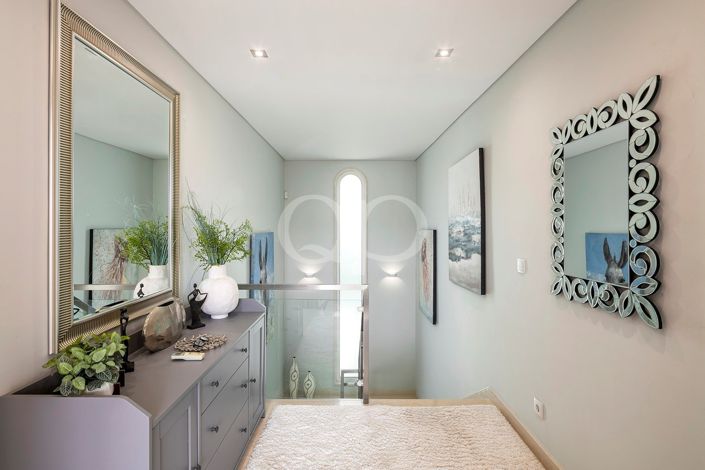 Image No.37-4 Bed House for sale