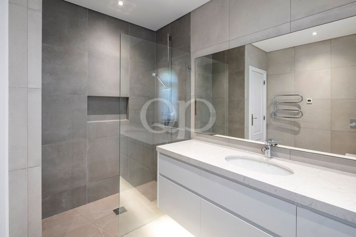 Image No.22-3 Bed House for sale
