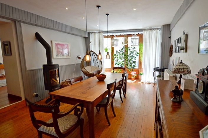 Image No.10-4 Bed House for sale