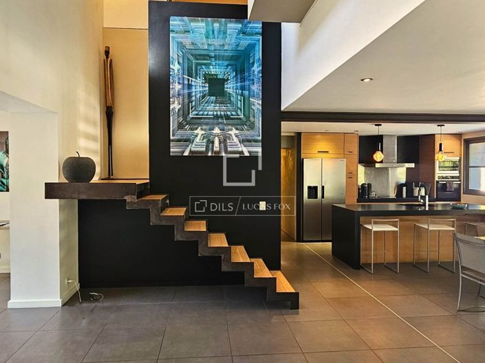 Image No.7-4 Bed House for sale